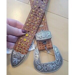 Ariat | Accessories | Ariat Brown Embossed Leather Belt  display picture 3